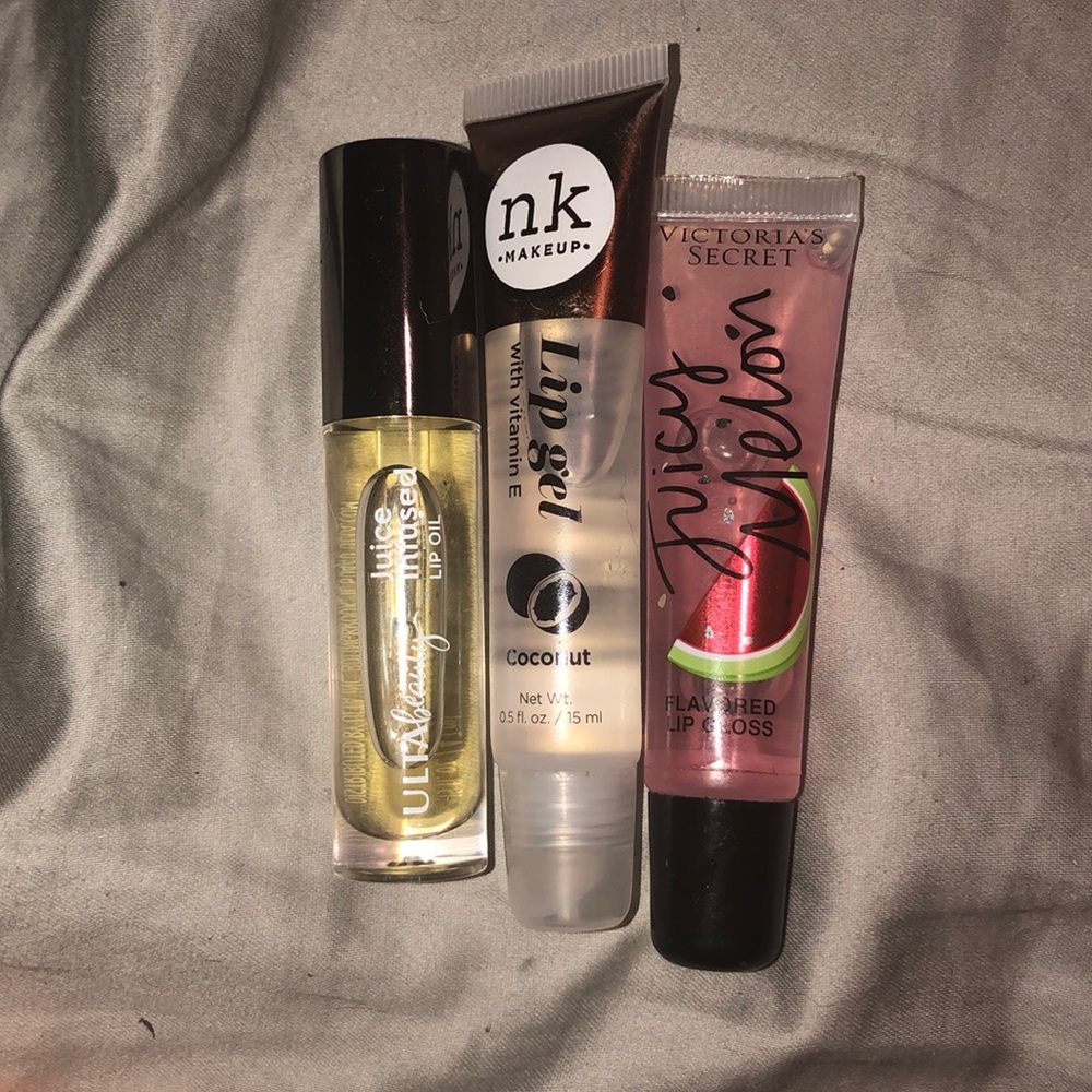 lipgloss set cheap lipgloss bundle kit UN USED